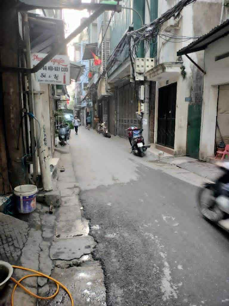 Cần bán nhà ĐỖ THUẬN - ô tô đỗ cửa - 59m2 - đang có 8 phòng cho thuê